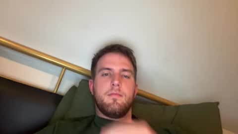 Snapshot of jasonmichaelxxx chatting on 06.11.26 jasonmichaelxxx online show from 06.11.26