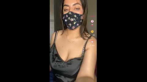 Jassmina  online show from 11.26.25