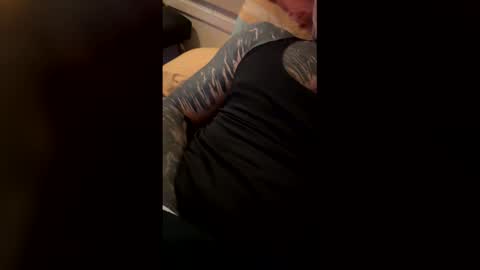 Snapshot of javatlop chatting on 12.15.25 javatlop online show from 12.15.25