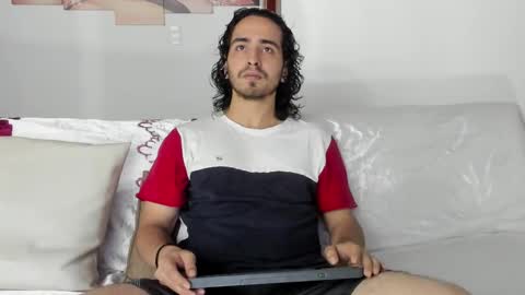 Snapshot of jave_rave chatting on 02.16.26 jave_rave online show from 02.16.26