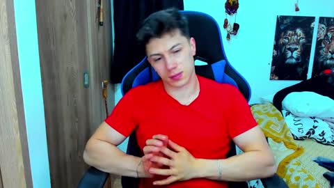 Javier online show from 01.04.25