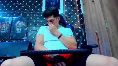 Javier online show from 09.10.25