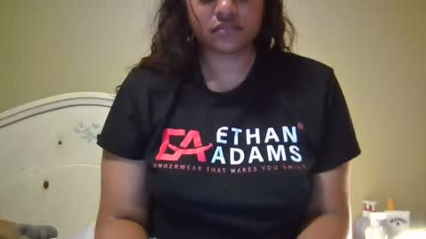 Snapshot of javinarose chatting on 05.28.26 javinarose online show from 05.28.26