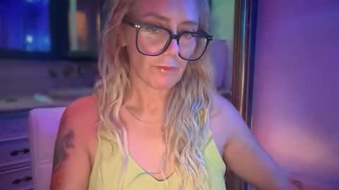 JAV online show from 10.26.25