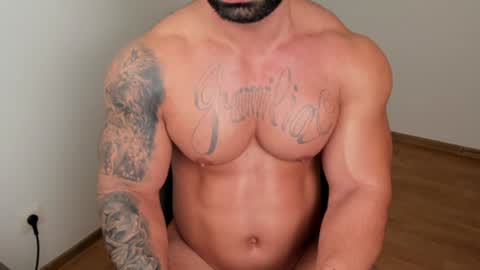 Snapshot of jaxonhunk chatting on 12.23.24 JaxonHunk online show from 12.23.24