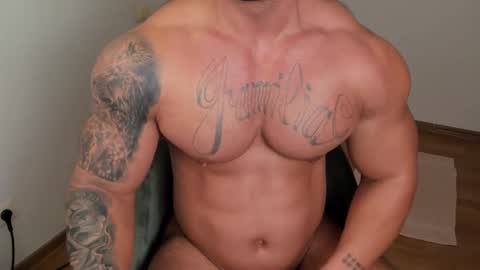 Snapshot of jaxonhunk chatting on 01.22.25 JaxonHunk online show from 01.22.25