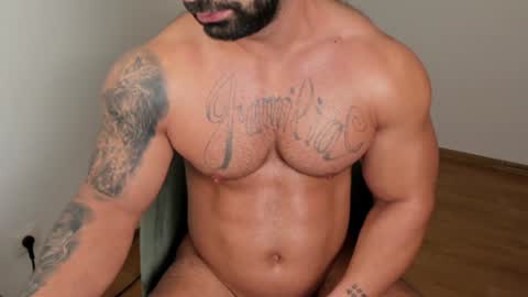 Snapshot of jaxonhunk chatting on 02.07.25 JaxonHunk online show from 02.07.25