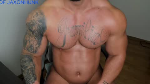 Snapshot of jaxonhunk chatting on 03.11.25 JaxonHunk online show from 03.11.25