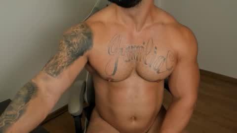 Snapshot of jaxonhunk chatting on 09.14.25 JaxonHunk online show from 09.14.25