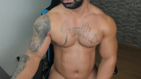Snapshot of jaxonhunk chatting on 10.26.25 JaxonHunk online show from 10.26.25