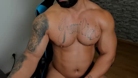 Snapshot of jaxonhunk chatting on 12.01.25 JaxonHunk online show from 12.01.25