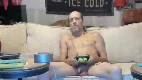Snapshot of jay_short7863 chatting on 04.21.26 O F jay short786 online show from 04.21.26