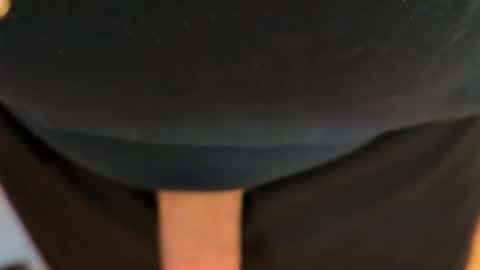 Snapshot of jay_uk_13 chatting on 10.25.25 Jay online show from 10.25.25