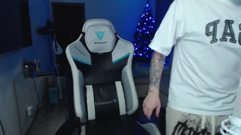 Jayce online show from 12.29.24