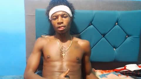 Snapshot of jaycolinss chatting on 01.14.25 jaycollins online show from 01.14.25