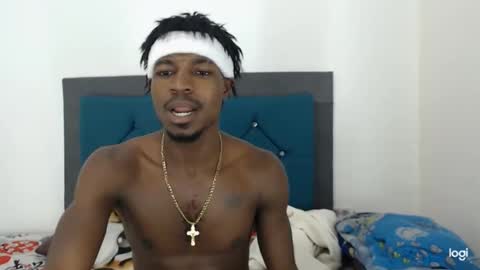 Snapshot of jaycolinss chatting on 01.25.25 jaycollins online show from 01.25.25