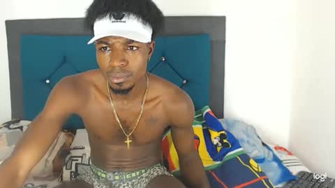 Snapshot of jaycolinss chatting on 01.28.25 jaycollins online show from 01.28.25