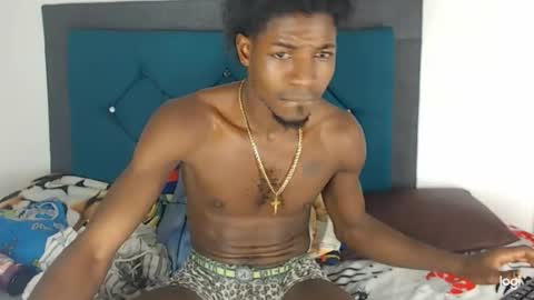 Snapshot of jaycolinss chatting on 01.28.25 jaycollins online show from 01.28.25