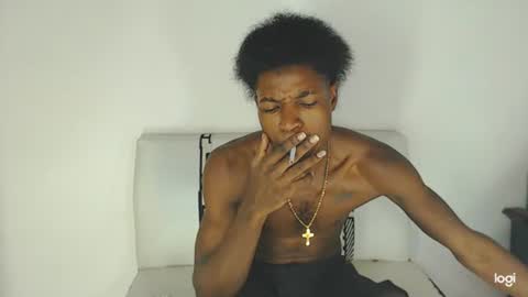 Snapshot of jaycolinss chatting on 02.04.25 jaycollins online show from 02.04.25