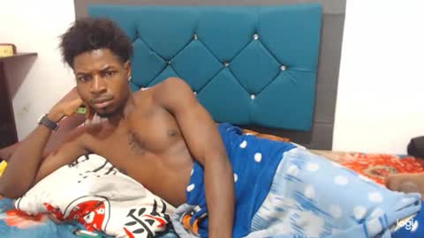 Snapshot of jaycolinss chatting on 02.23.25 jaycollins online show from 02.23.25