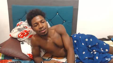 Snapshot of jaycolinss chatting on 02.24.25 jaycollins online show from 02.24.25