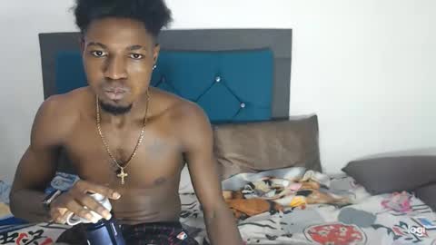 Snapshot of jaycolinss chatting on 03.06.25 jaycollins online show from 03.06.25