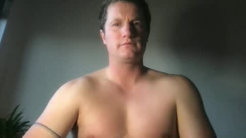Snapshot of jaycup1989 chatting on 04.19.26 jaycup1989 online show from 04.19.26