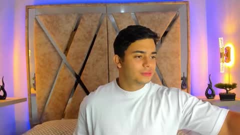 Snapshot of jayd_muscle chatting on 11.03.25 jayd_muscle online show from 11.03.25