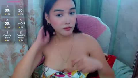 Snapshot of jaydakhalifa chatting on 05.26.26 Jayda Khalifa online show from 05.26.26