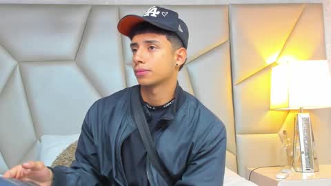 Snapshot of jaze_bradley chatting on 03.10.25 jaze_bradley online show from 03.10.25