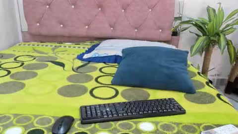 Snapshot of jazmin040_ chatting on 01.15.26 jazmin040_ online show from 01.15.26