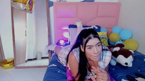 jazmin  online show from 09.29.25