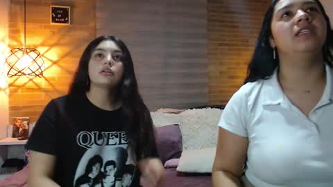 Snapshot of jazmin_dharius chatting on 12.20.25 Jazmin and Scarlett online show from 12.20.25