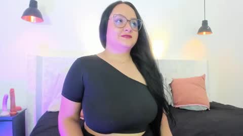 Snapshot of jazmin_flores1 chatting on 05.03.26 Jazmin online show from 05.03.26