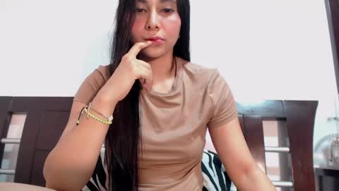 Snapshot of jazmin_miler chatting on 05.06.26 Luna Sofa online show from 05.06.26