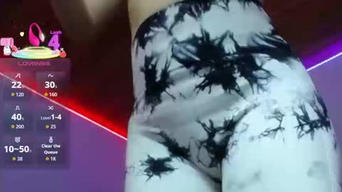 Snapshot of jazmin_princess_hot chatting on 09.24.25 jazmin online show from 09.24.25