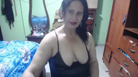 Snapshot of jazmin_rios chatting on 02.06.25 jazmim online show from 02.06.25