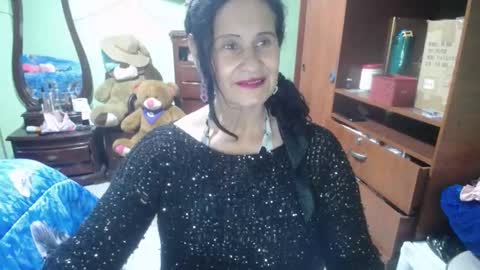Snapshot of jazmin_rios chatting on 02.10.25 jazmim online show from 02.10.25