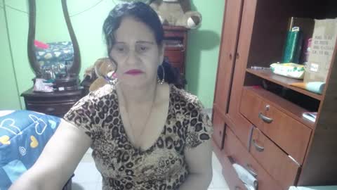 Snapshot of jazmin_rios chatting on 02.20.25 jazmim online show from 02.20.25