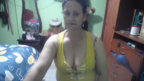 Snapshot of jazmin_rios chatting on 03.02.25 jazmim online show from 03.02.25