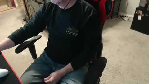 Snapshot of jcor13 chatting on 12.14.24 Jim online show from 12.14.24