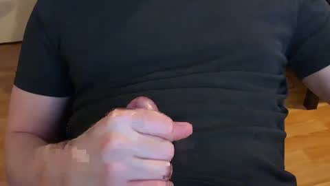 Snapshot of jeaboi chatting on 01.16.25 jeaboi online show from 01.16.25