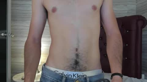 Snapshot of jealous_alfer chatting on 02.12.26 Alfer online show from 02.12.26