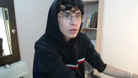 Snapshot of jeam_hot chatting on 01.02.25 jeam_hot online show from 01.02.25