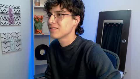 Snapshot of jeam_hot chatting on 01.06.25 jeam_hot online show from 01.06.25