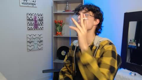 Snapshot of jeam_hot chatting on 01.23.25 jeam_hot online show from 01.23.25