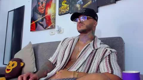 Jean  axelcrow       Modelo Independiente online show from 01.07.25