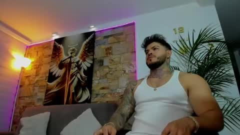 Snapshot of jean_lopez chatting on 07.03.26 Jean axelcrow Modelo Independiente online show from 07.03.26