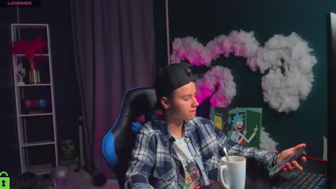 jean_wilsons online show from 09.10.25