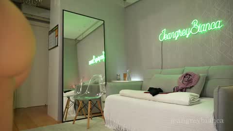 Bianca online show from 02.18.25